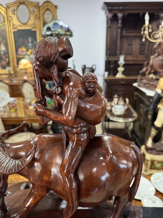 Statuetă veche din lemn masiv sculptata manual – Tematică Asiatică