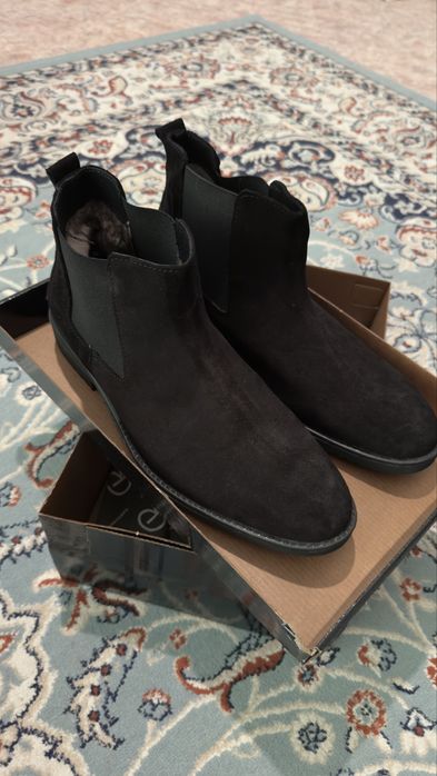 Продам мужские челси