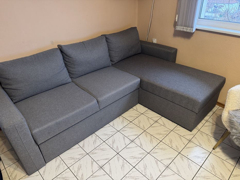 Разтегателен ъглов диван на Виденов