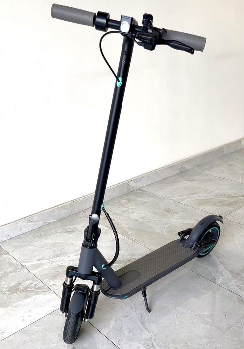 [SIGILATA] Trotineta D8 Pro, 35Kmh, Suspensie Dublă, Roți pline, Aplicație Telefon
