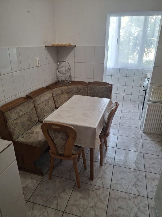 Apartament de inchiriat