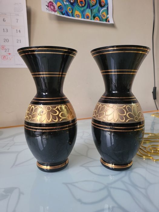 Вазы с позолотой