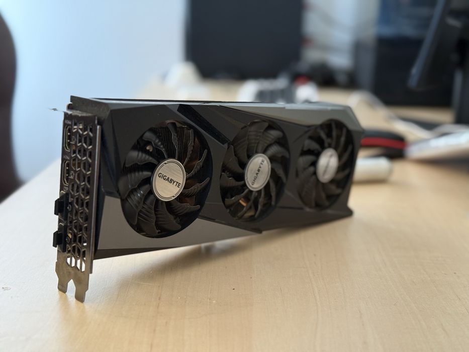 Placa Video Gigabyte Radeon Rx 6700 XT Gaming Oc
