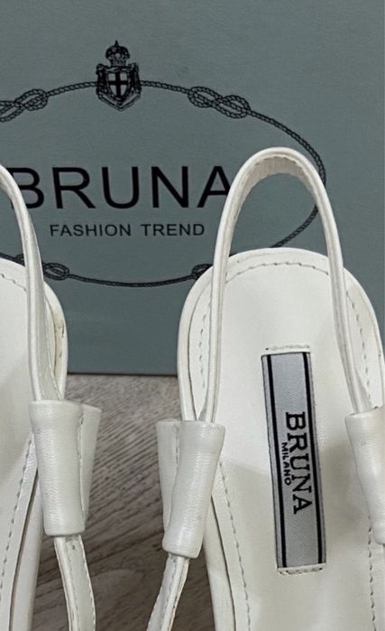 Оригинальные туфли Bruna