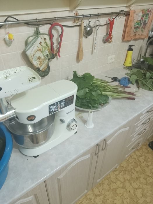 Майский сок лопуха