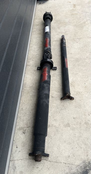 Комплект кардани за бмв Х5 Е53 3д 218к.с автомат