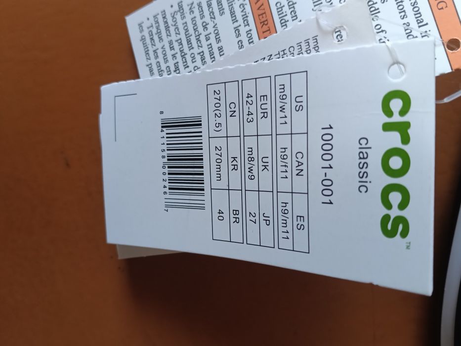 Crocs новые не ношеные