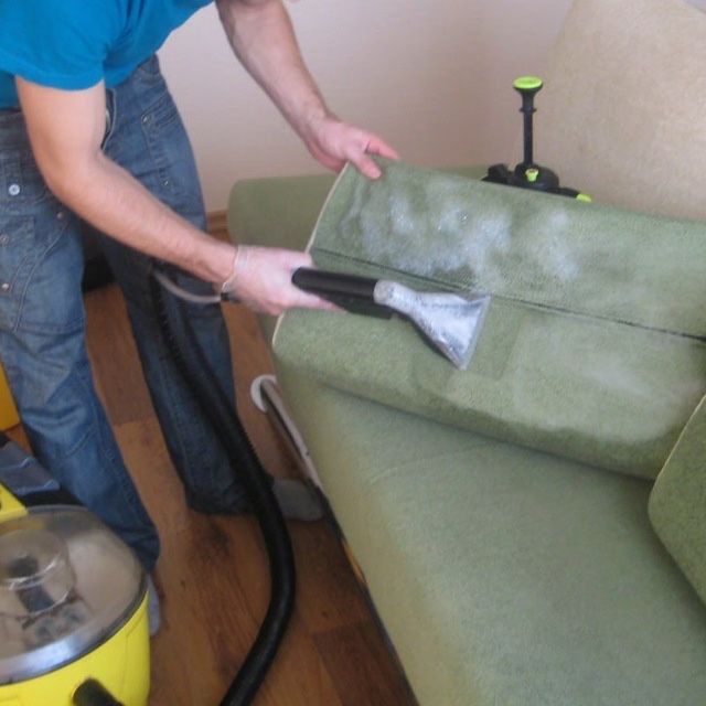 Профессиональная Химчистка Мебели: От 1 дивана до целого Ресторана