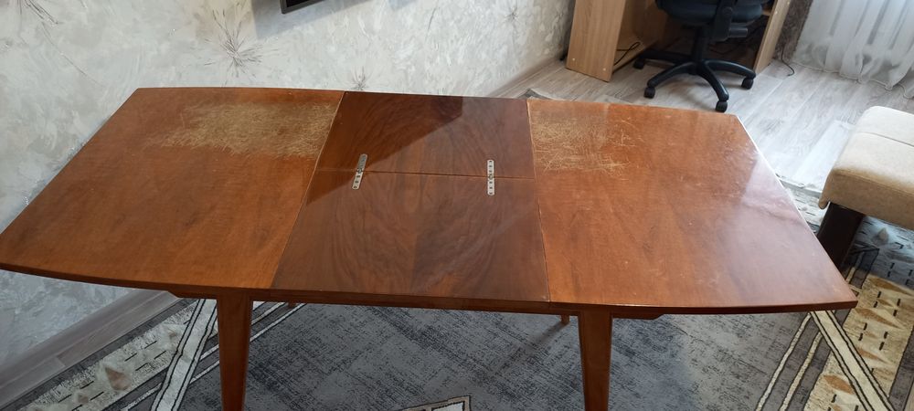 Продам стол раздвижной