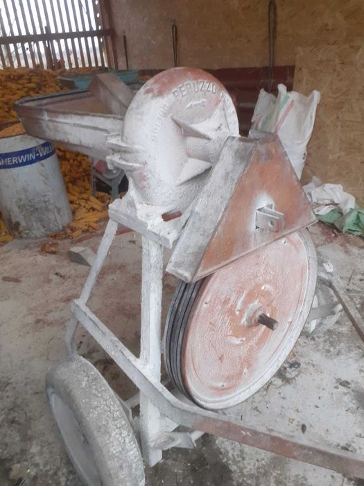Moară / măcinătoare cereale Peruzzo Adriano – acționare tractor (PTO)