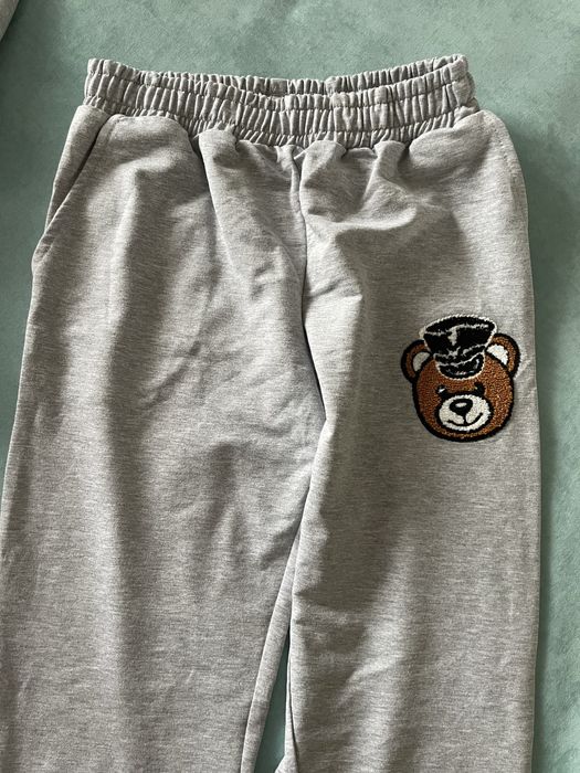 Сив спортен комплект