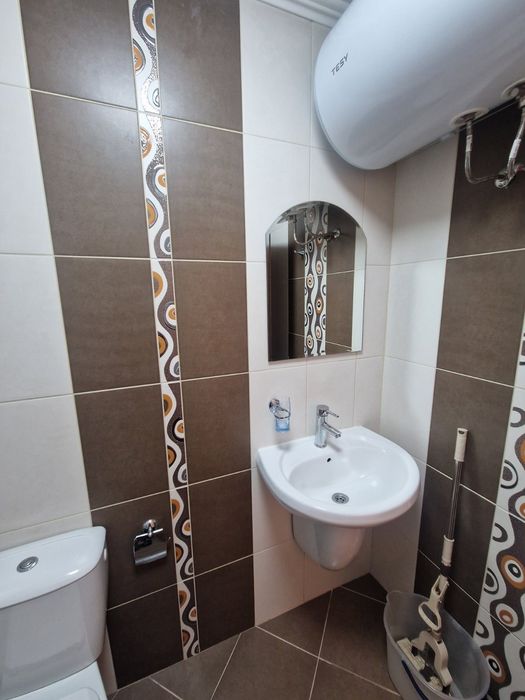 Дава се под наем Двустаен апартамент в Варна, Левски - 59 кв.м за 448.8 € - Снимка #8