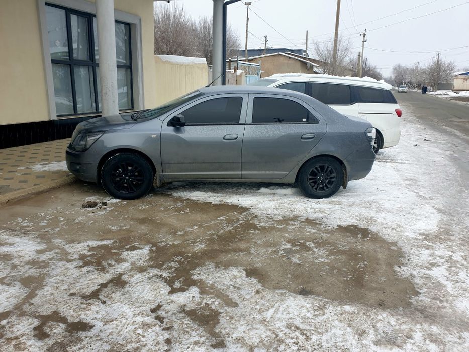 Chevrolet Cobalt 2025 — 2