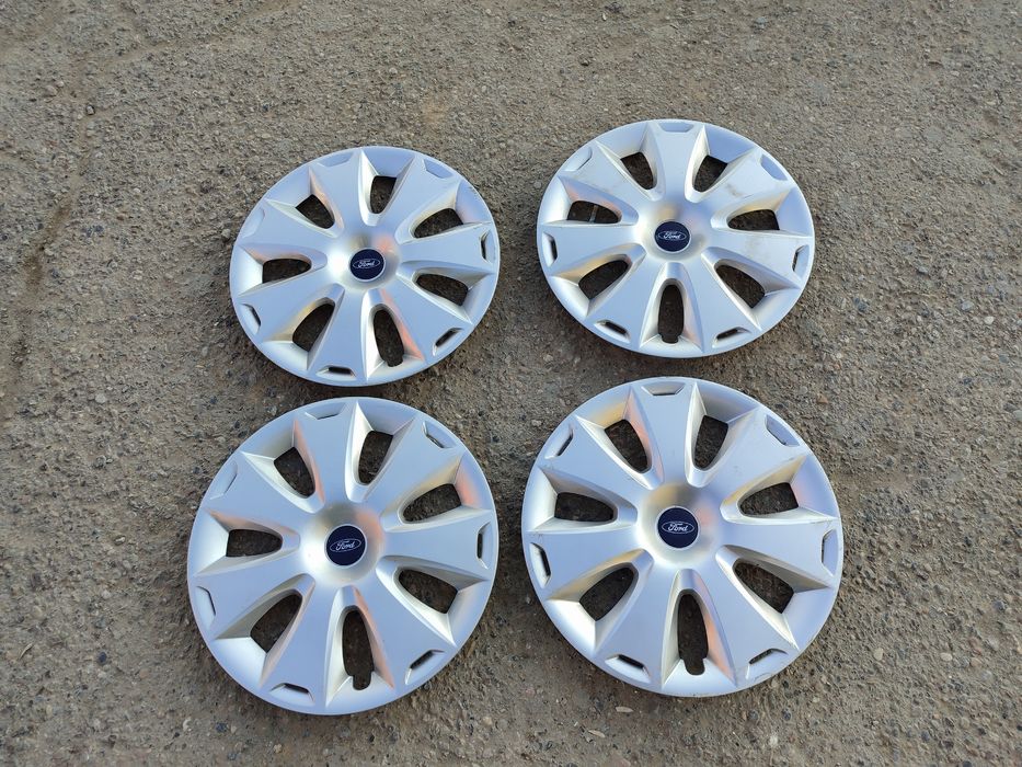 Колпаки на Форд 16 размер