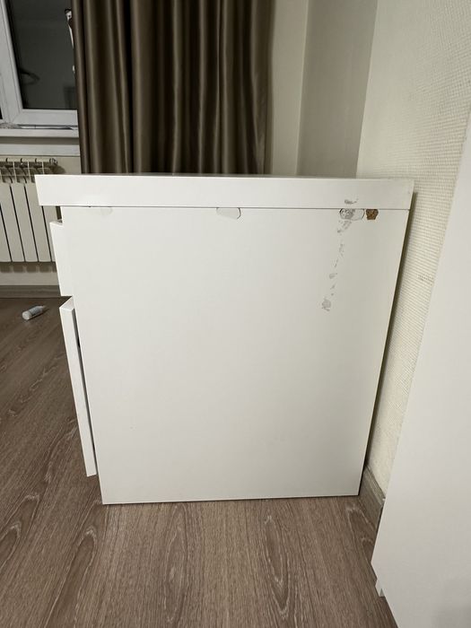 Продам стол IKEA