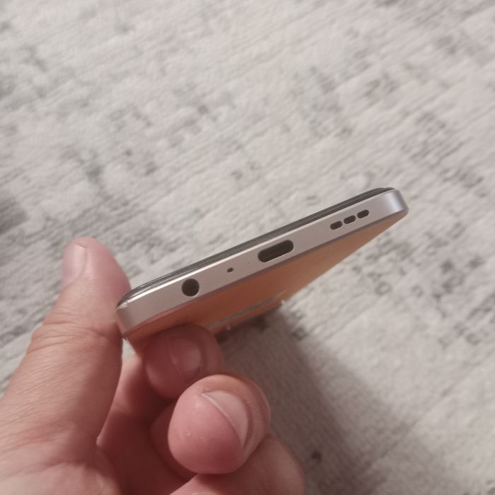 Продам Oppo reno 7
