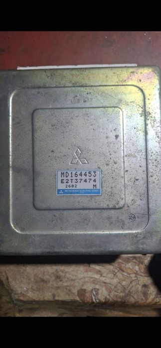 Продам эбу паджеро 2