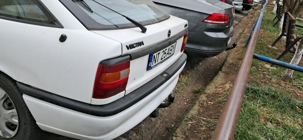 Opel vectra 1.6/1993