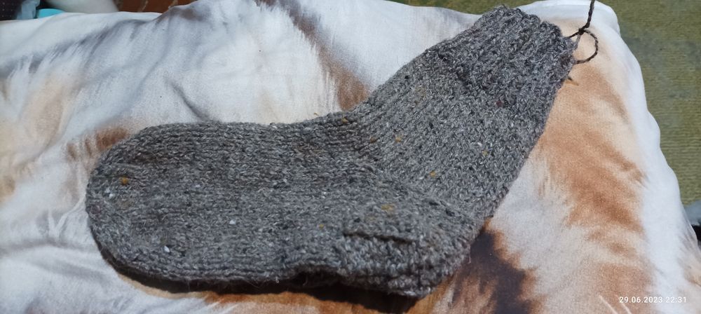 Продаю вязаные носки ручной работы