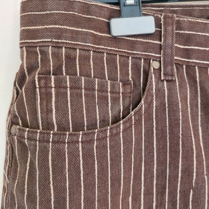 Pantaloni largi Mango cu dungi