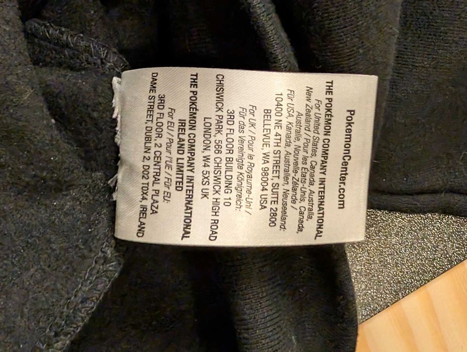 Bluză Hanorac Original Pokémon Center - Pikachu Neon (Mărime 2XL, Nou)