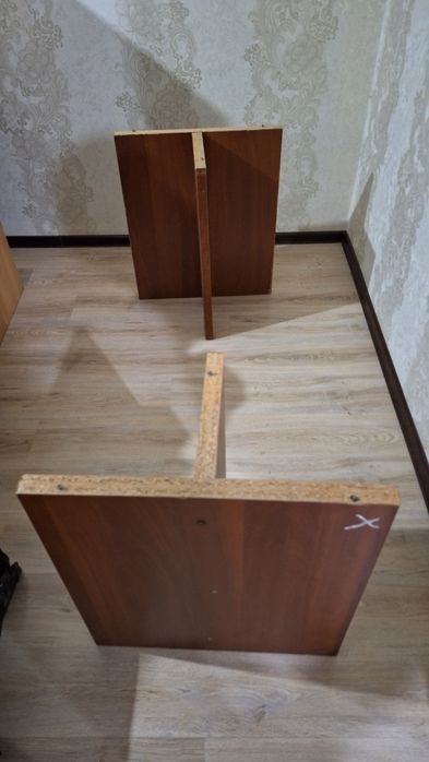 Продам столы в хорошем состоянии