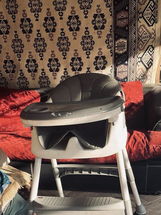 Стульчик для ребенка