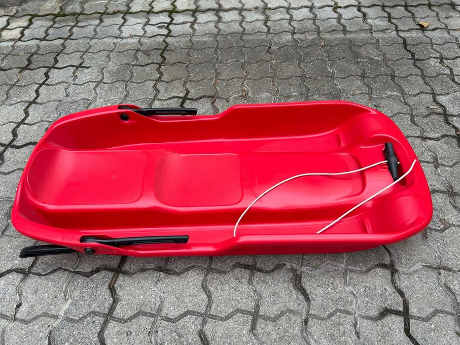 Детска шейна с кормило и спирачки и "лопата" за пързаляне