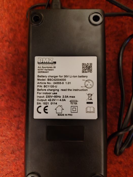 Încărcător BMZ 36 V 3 pini!