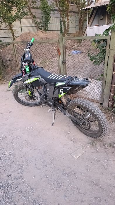 Продам Zuumav k5