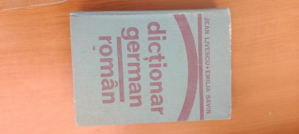 Dicționar german-român