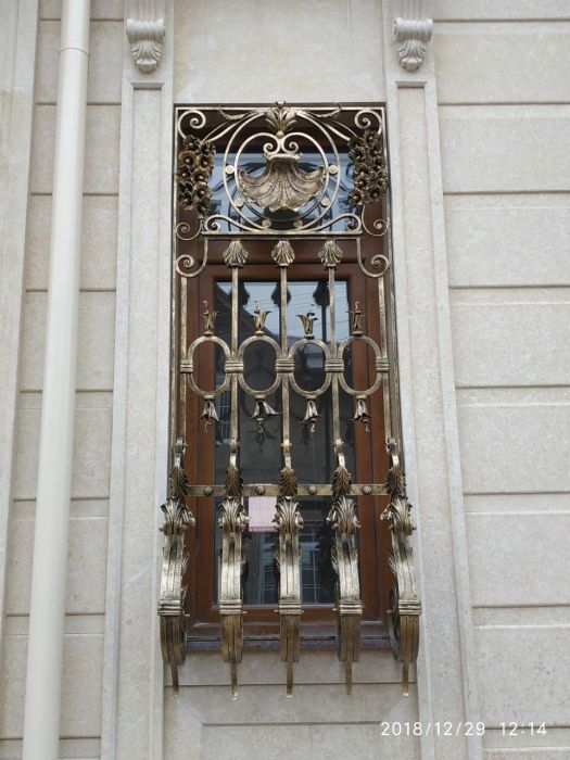 Решётки, ограды , варота, двери, навесы, козырьки, мебель.