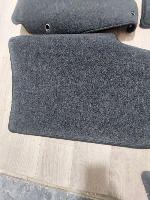 Продам новые полики