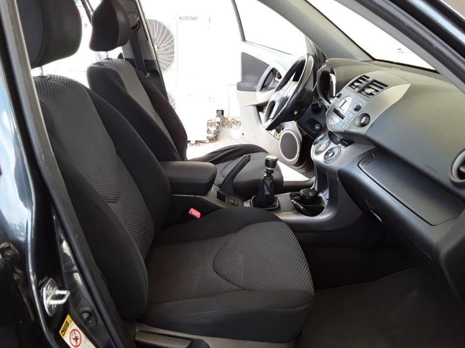 2 броя Тойота Рав 4 2.2 136кс.+ 2.0 152кс. 2008г. TOYOTA RAV 4
