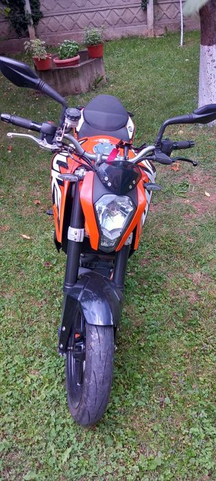 Vand motocicleta KTM