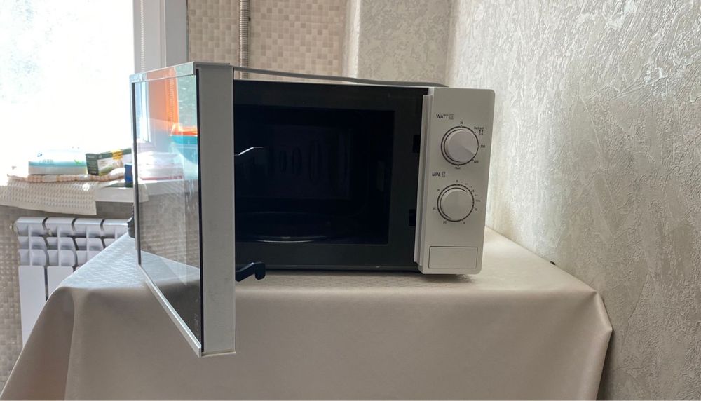 Микроволновка в отличном состоянии