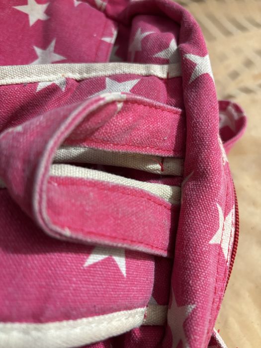 Розовый рюкзак