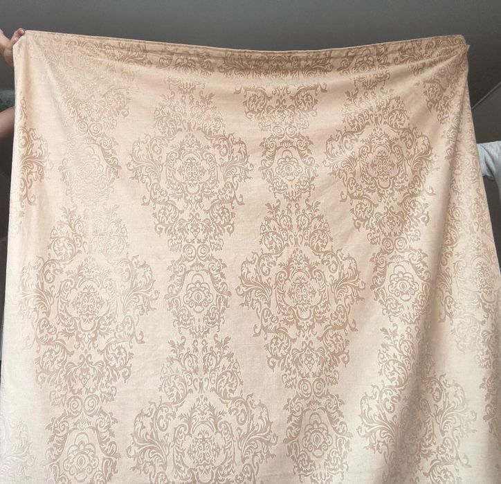 Продам тюль и 2 шторы