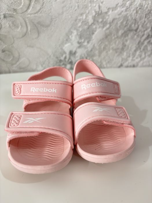 Детски сандалки reebok