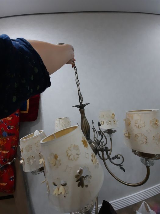 Люстра очень красивый