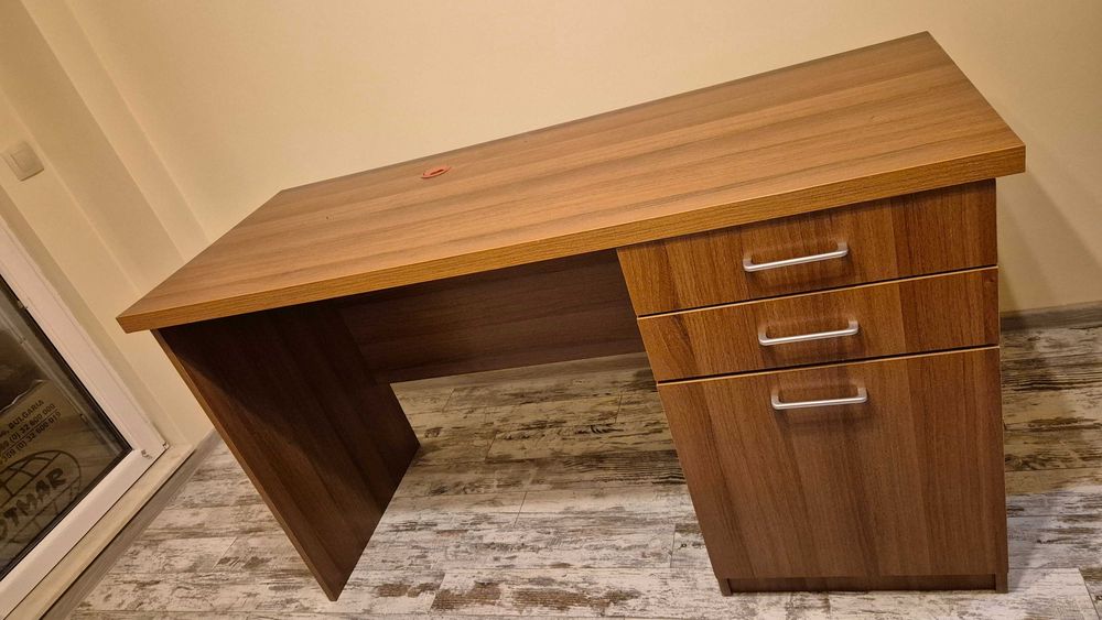 Работно/Учебно бюро