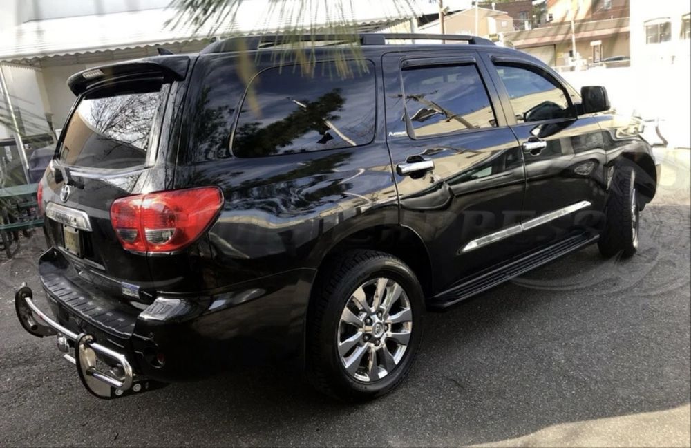 Хромированный молдинг для Toyota Seqoia