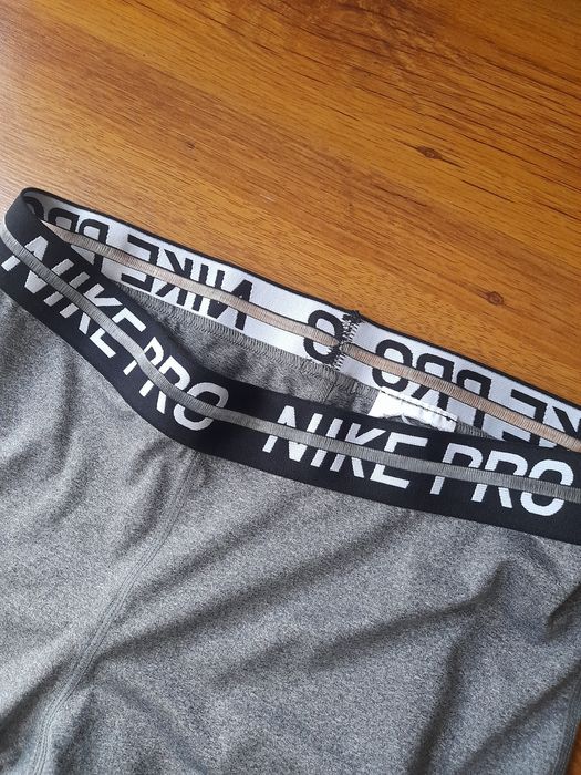 Nike pro combat дамски клин и тениска M- L размер.