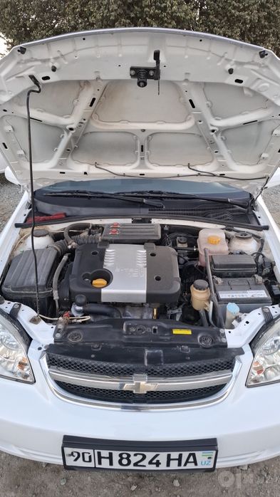 Chevrolet Lacetti 2010 продается механик