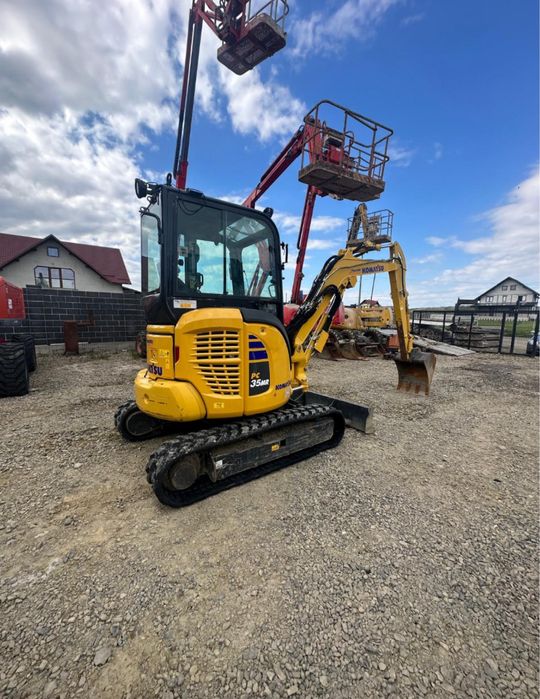 Miniexcavator komatsu pc35