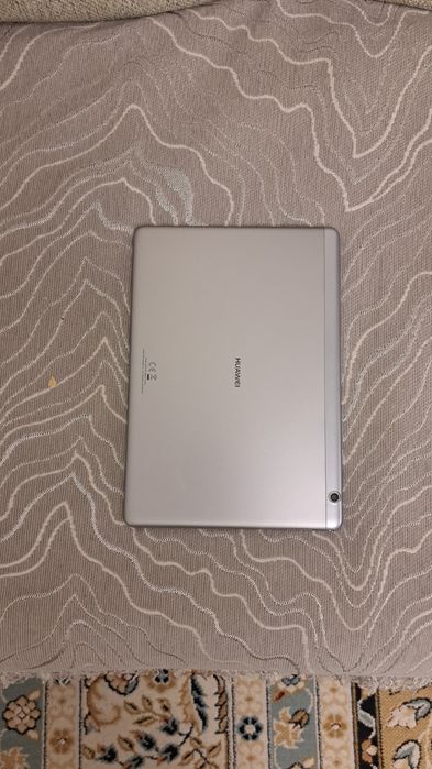 Планшет от бренда Huawei