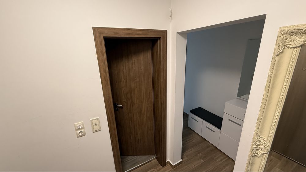 Дава се под наем Тристаен апартамент в София, Зона Б-18 - 92 кв.м за 867 € - Снимка #3