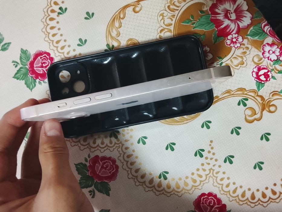 Айфон 13 ……………..