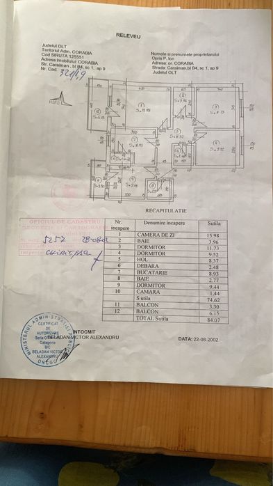 Apartament cu 4 camere de vanzare in Corabia