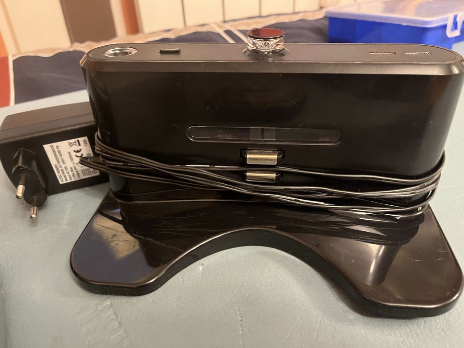 Робот за почистване-прахосмукачка Trisa